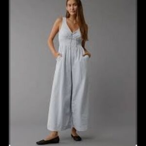 Chic Women's Light Gray Jumpsuit